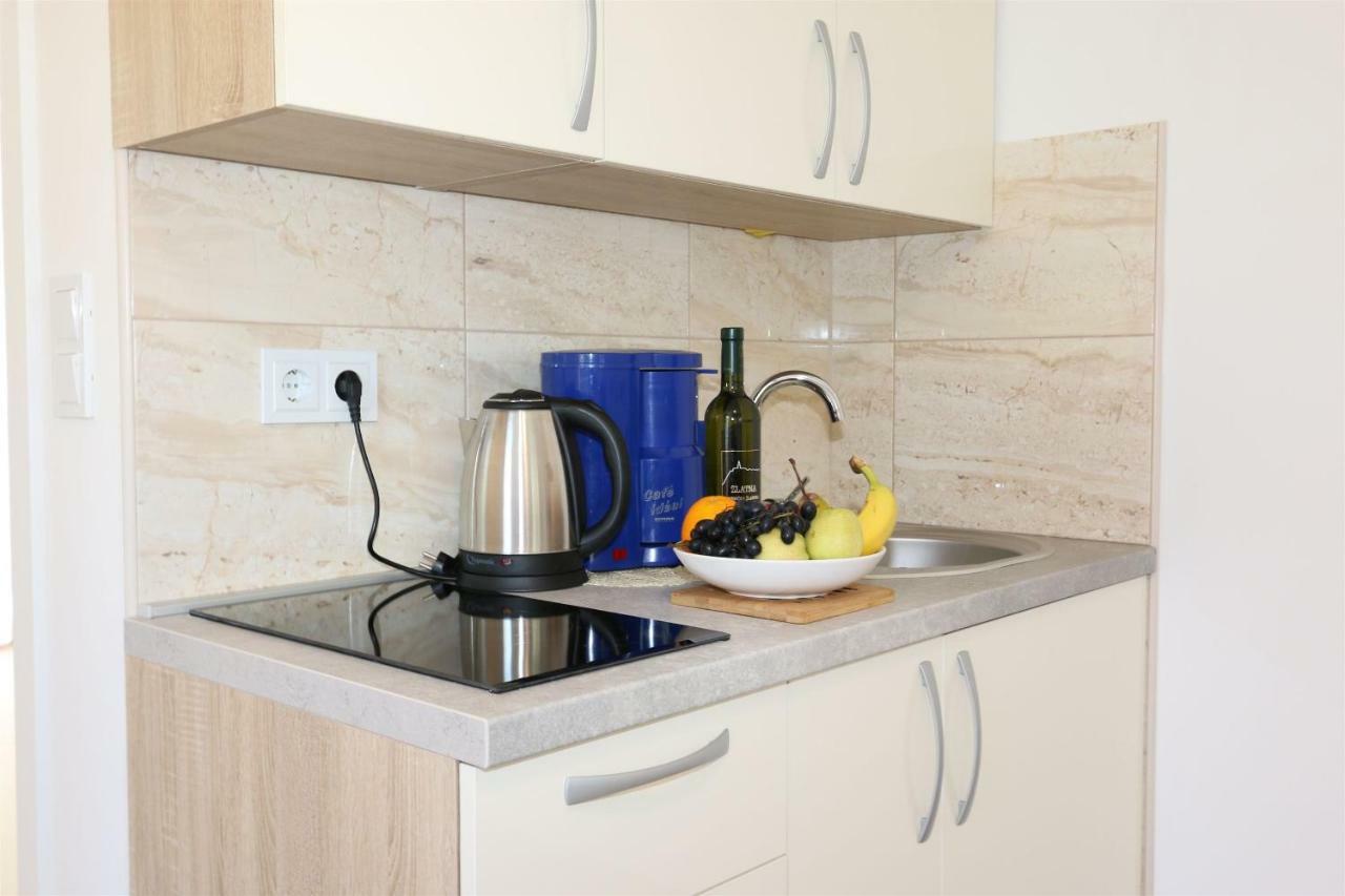 Apartments Maric-Hlapa ソリネ エクステリア 写真