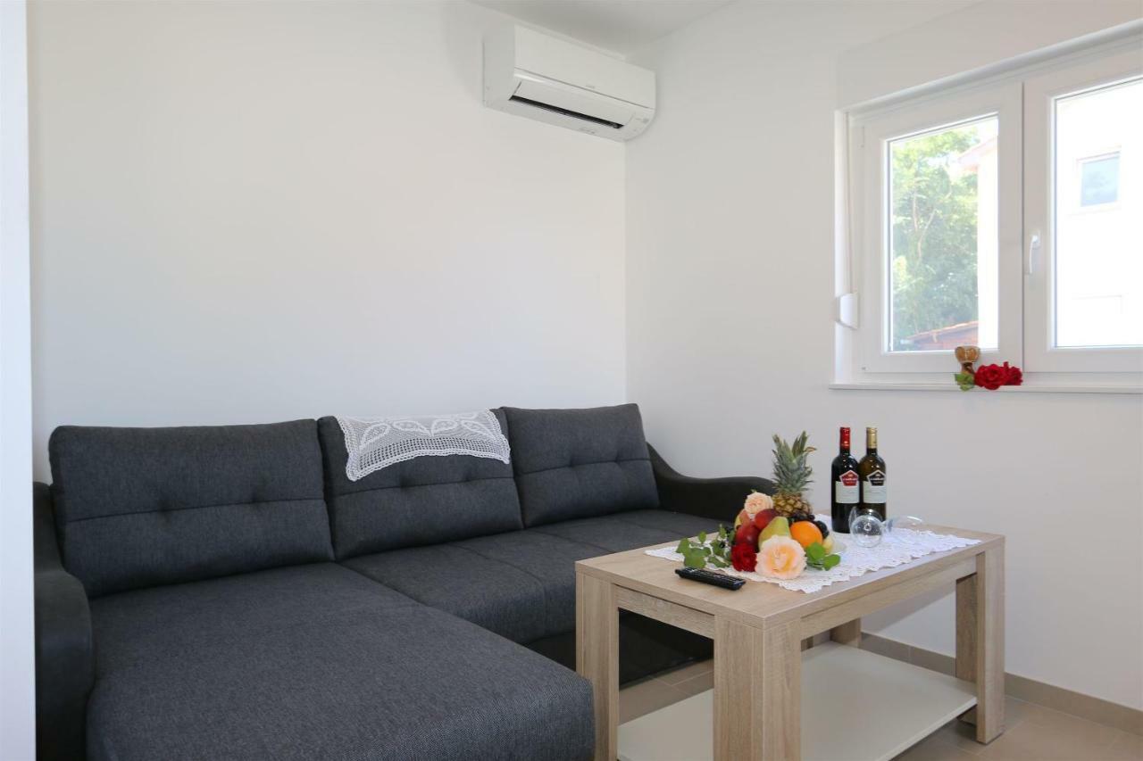 Apartments Maric-Hlapa ソリネ エクステリア 写真
