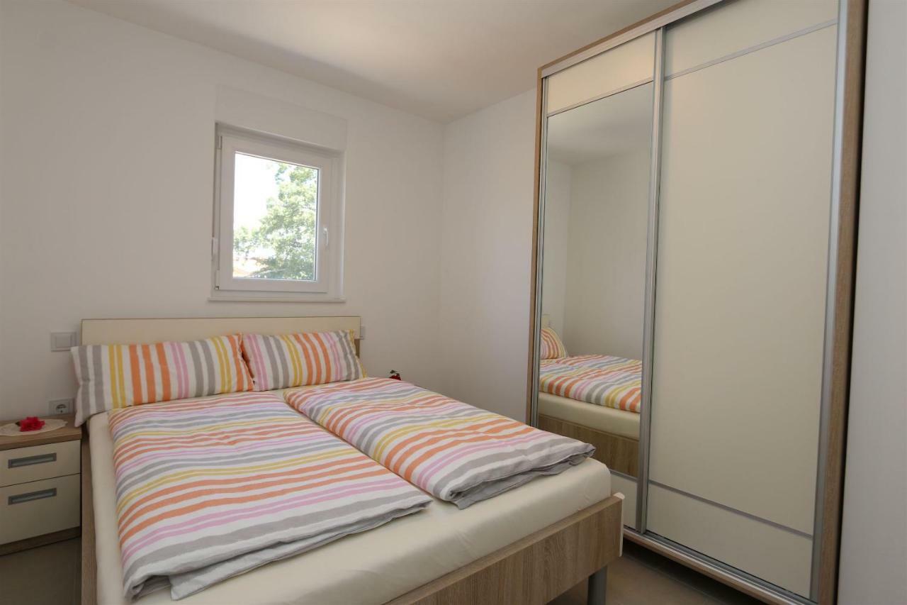Apartments Maric-Hlapa ソリネ エクステリア 写真